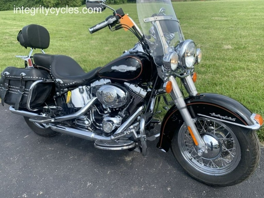 2009 Harley-Davidson® FLSTC - Heritage Softail®