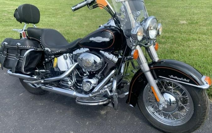 2009 Harley-Davidson® FLSTC - Heritage Softail®