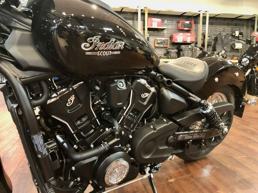 2025 Indian Motorcycle® Scout® Classic Limited Black Metallic