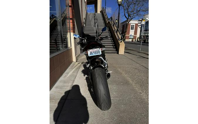 2024 Ducati Streetfighter V2