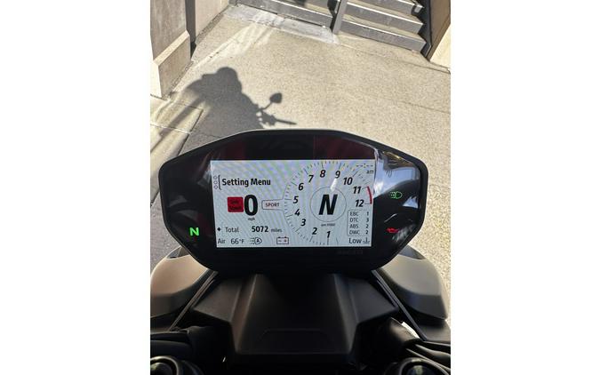 2024 Ducati Streetfighter V2