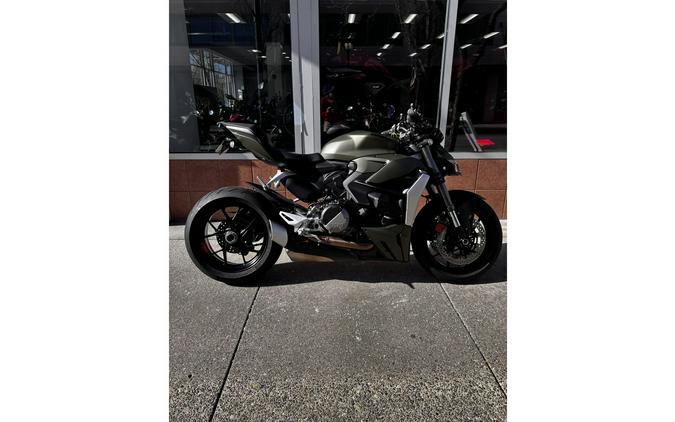 2024 Ducati Streetfighter V2