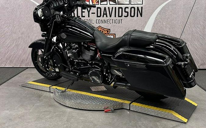 2021 FLHXS Street Glide Special