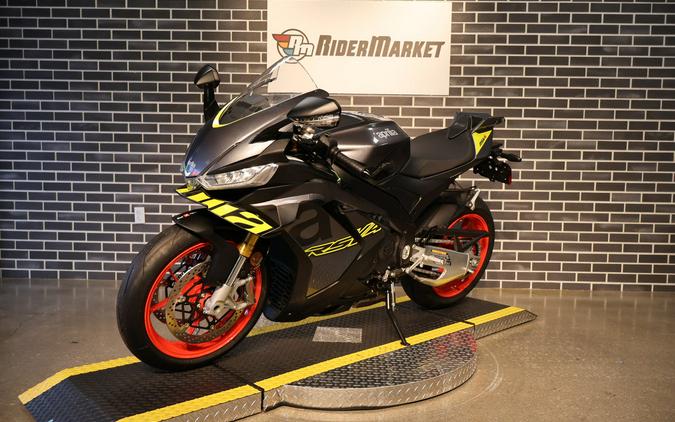 2027 Aprilia RSV4