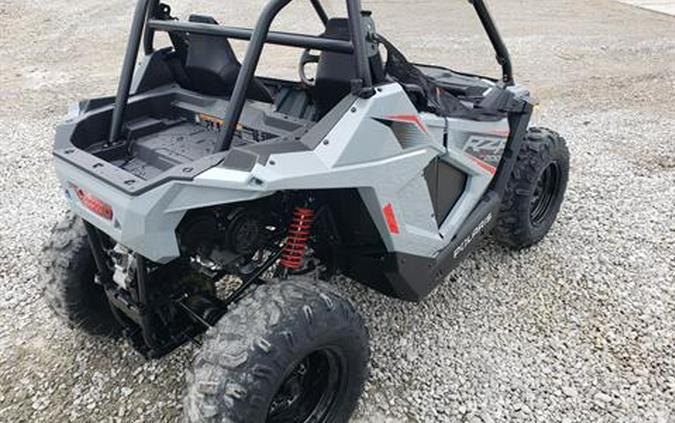 2024 Polaris RZR 200 EFI