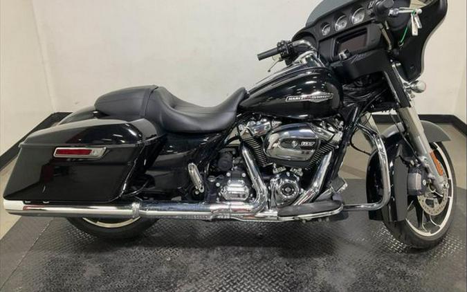 2023 Harley-Davidson Street Glide Base