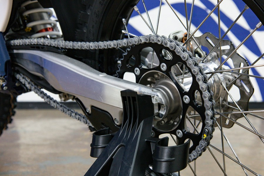 2025 Husqvarna Motorcycles TC 250