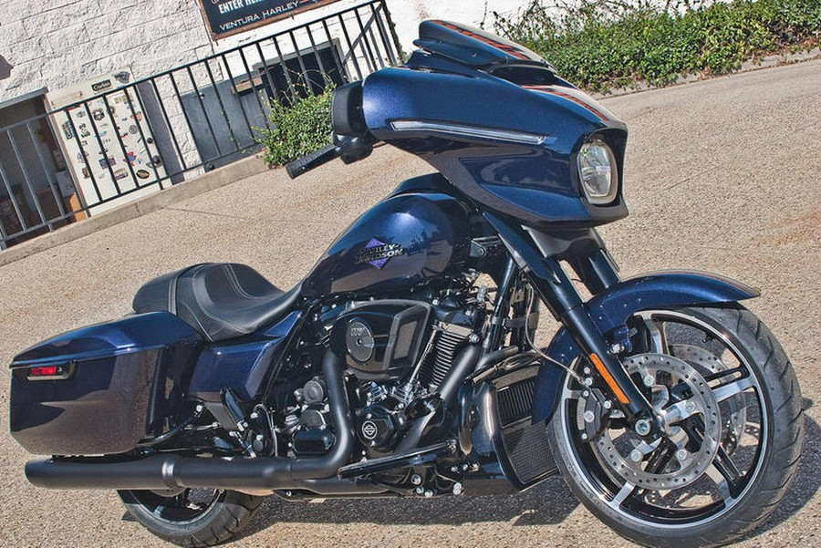 2025 Harley-Davidson® FLHX - Street Glide®