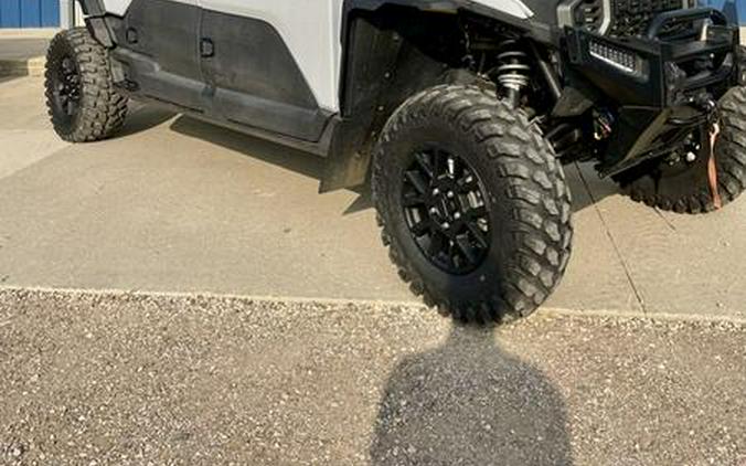 2025 Polaris® Ranger Crew XD 1500 NorthStar Edition Ultimate