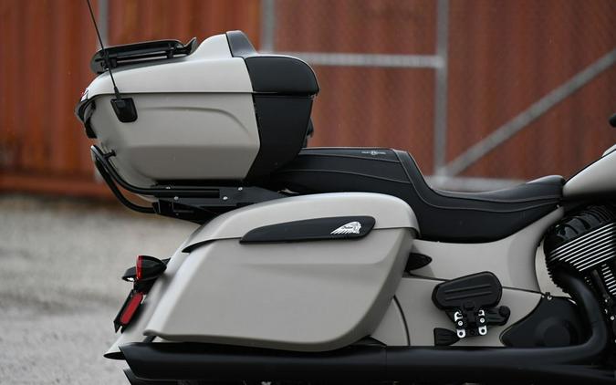 2023 Indian Motorcycle® Roadmaster® Dark Horse® Silver Quartz Smoke