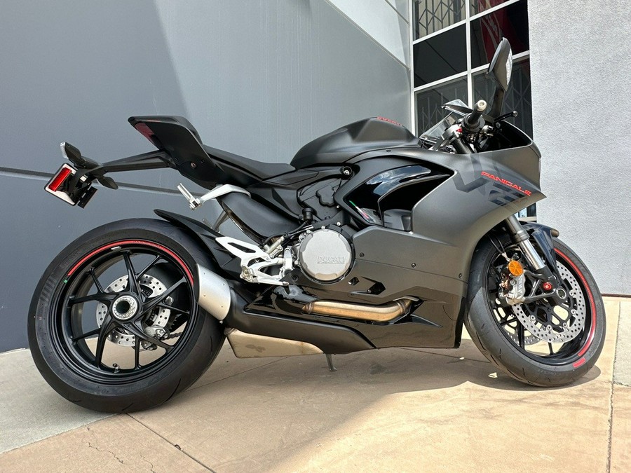 2024 Ducati PANIGALE V2