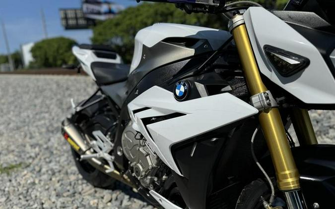 2015 BMW S 1000 R