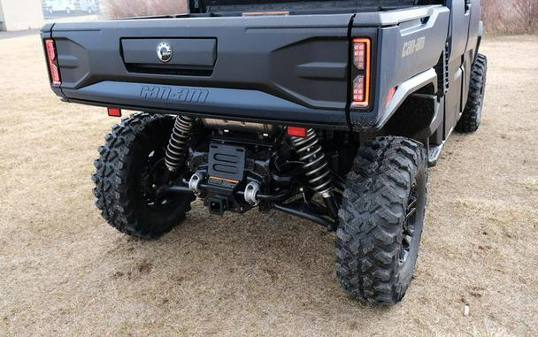 2026 Can-Am® Defender MAX Limited HD11