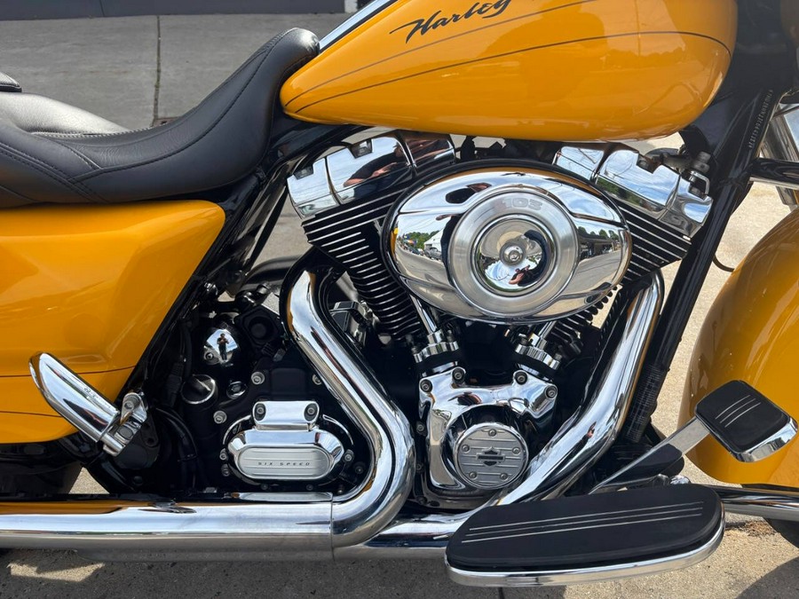 2012 Harley-Davidson Road Glide Custom FLTRX