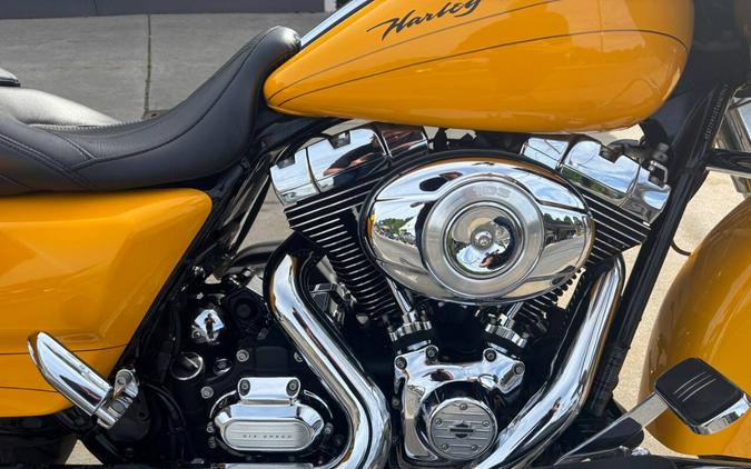 2012 Harley-Davidson Road Glide Custom FLTRX