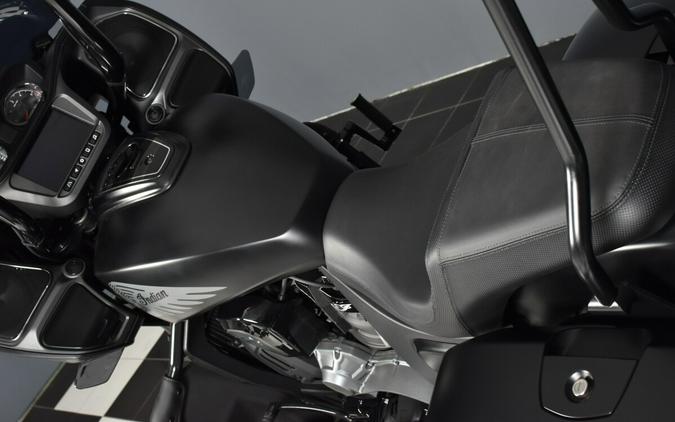 2020 Indian Motorcycle Indian Challenger Dark Horse