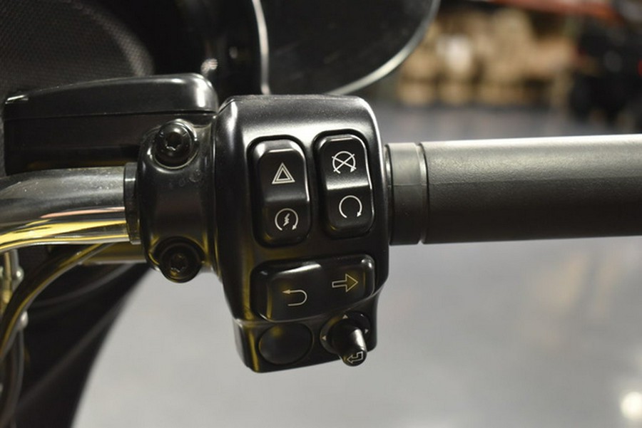 2023 Harley-Davidson FLHXS - Street Glide Special