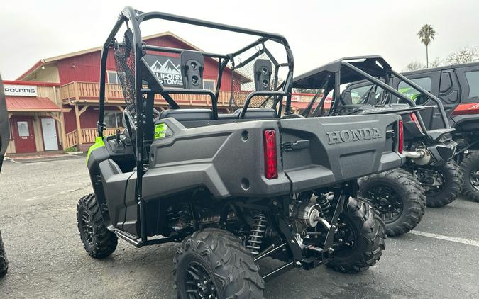 2024 Honda Pioneer 700 Deluxe