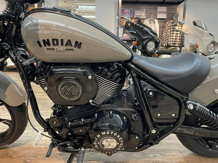 2023 Indian Motorcycle® Chief Dark Horse® Quartz Gray