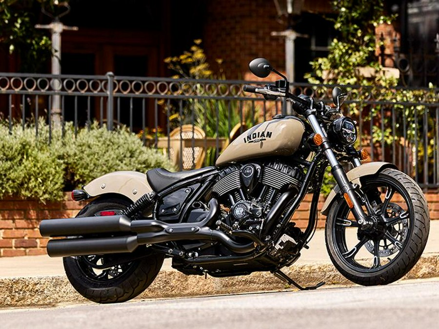 2023 Indian Motorcycle® Chief Dark Horse® Quartz Gray