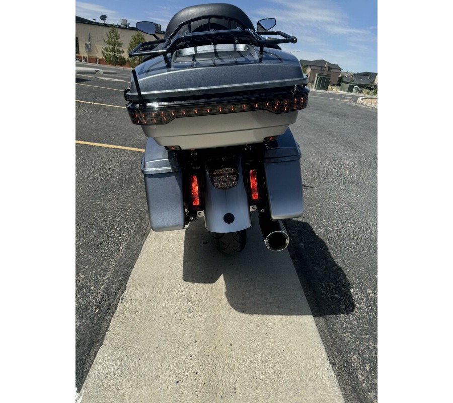 2019 Harley-Davidson CVO Limited Magnetic Gray Fade