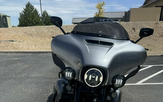 2019 Harley-Davidson CVO Limited Magnetic Gray Fade