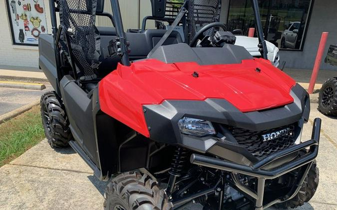 2025 Honda Pioneer 700 Deluxe