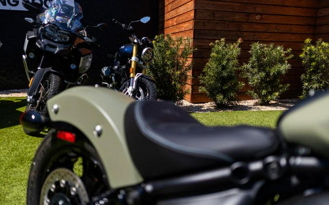 2026 Indian SCOUT BOBBER LT TECH MOSS GREEN