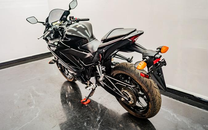 2023 Yamaha Motor Corp., USA YZF-R3 ABS