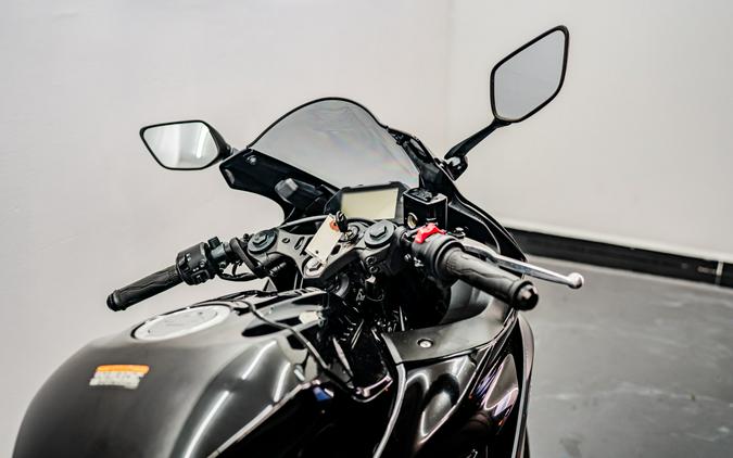 2023 Yamaha Motor Corp., USA YZF-R3 ABS