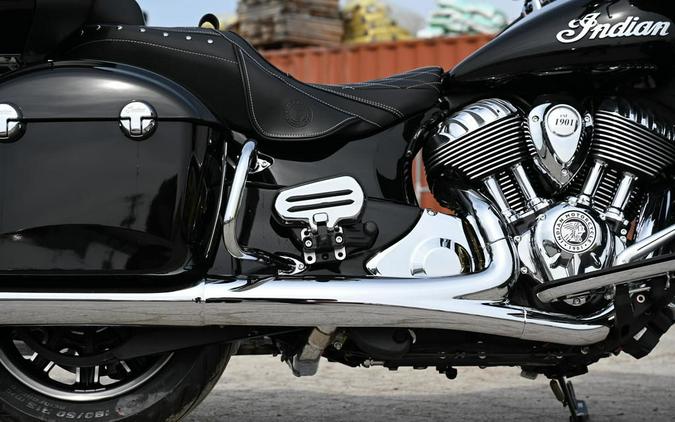 2023 Indian Motorcycle® Roadmaster® Black Metallic