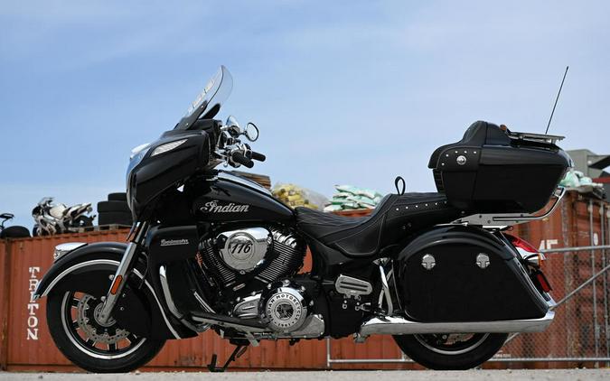 2023 Indian Motorcycle® Roadmaster® Black Metallic