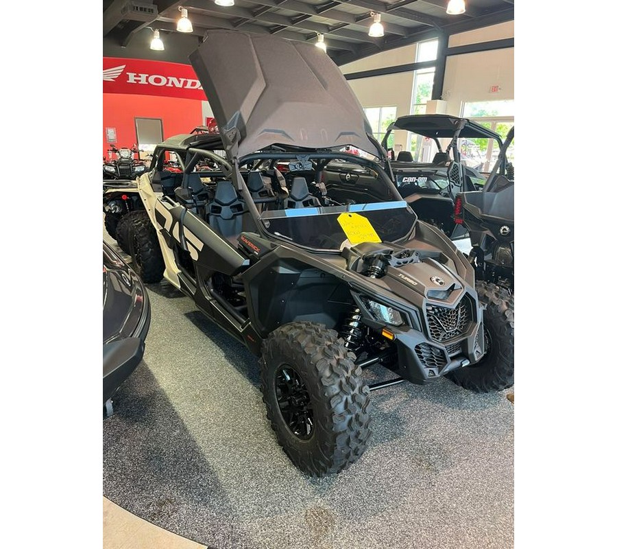 2023 Can-Am® Maverick X3 MAX DS Turbo Desert Tan & Carbon Black