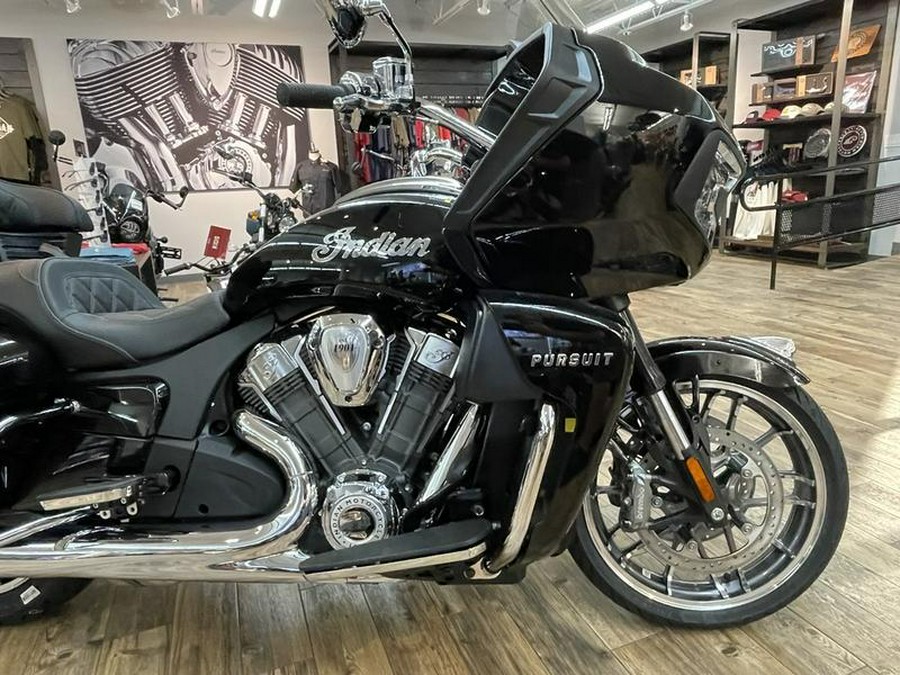 2023 Indian Motorcycle® Pursuit Limited with Premium Package Black Metallic