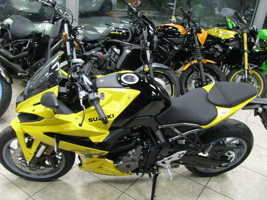 2024 Suzuki GSX-8R