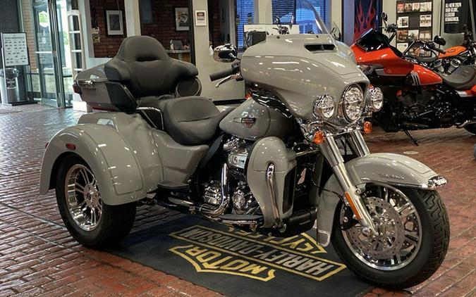 2024 Harley-Davidson Trike FLHTCUTG - Tri Glide Ultra