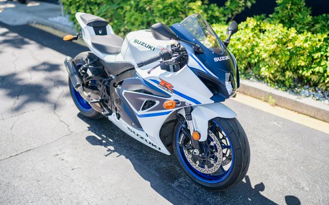 2023 Suzuki GSX-R1000