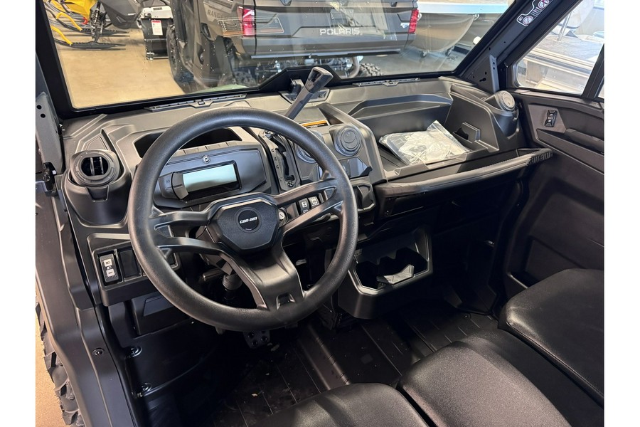2026 Can-Am Defender MAX DPS HVAC CAB HD10