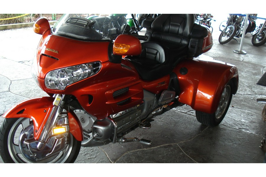 2003 GL1800 - Honda