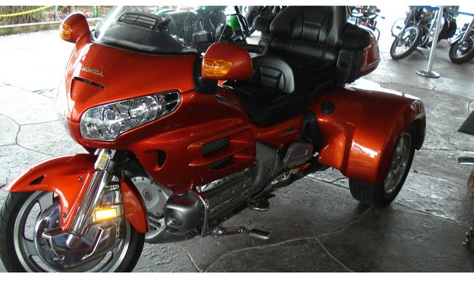 2003 GL1800 - Honda