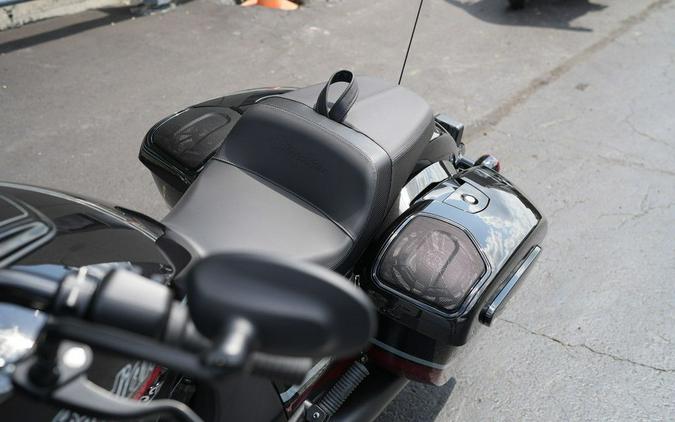 2026 Indian Motorcycle Challenger Dark Horse Signature Series