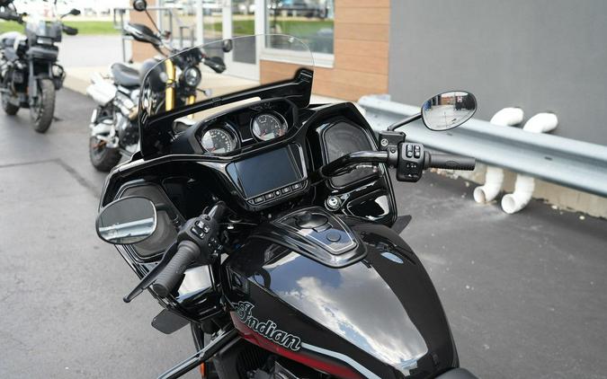 2026 Indian Motorcycle Challenger Dark Horse Signature Series