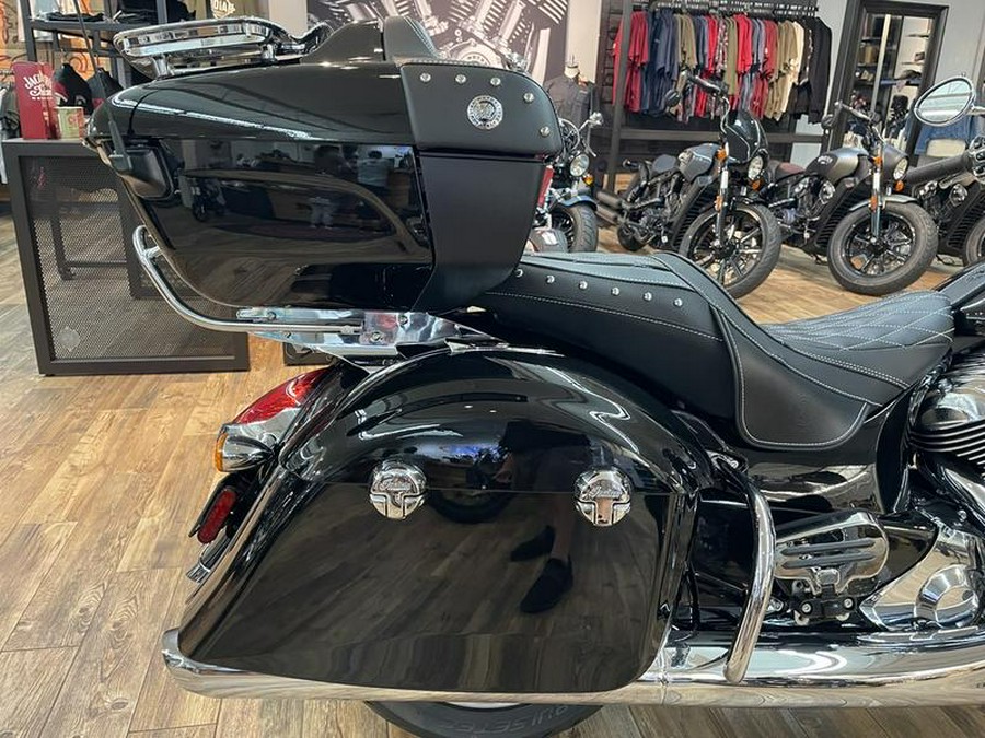 2023 Indian Motorcycle® Roadmaster® Black Metallic