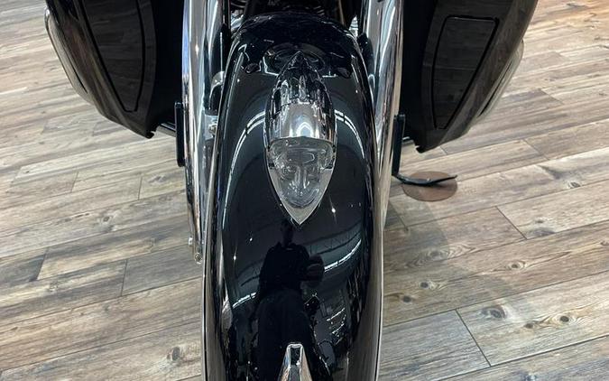 2023 Indian Motorcycle® Roadmaster® Black Metallic