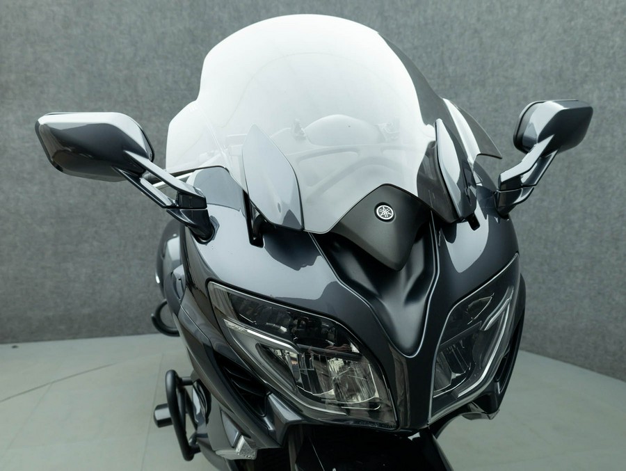2021 YAMAHA FJR1300ES W/ABS & ESA