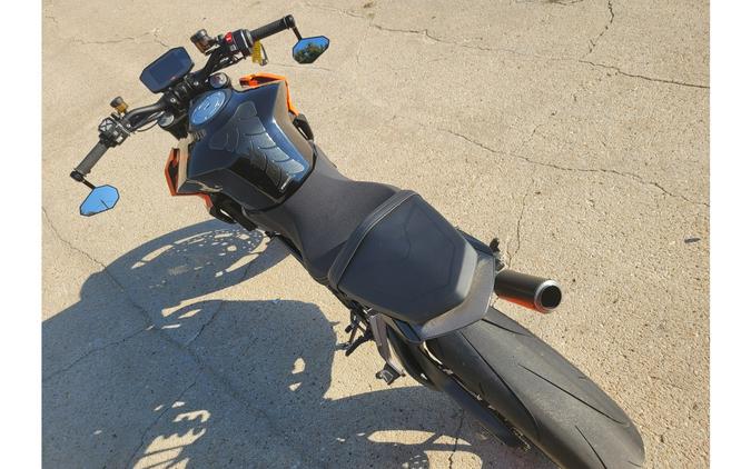 2019 KTM 1290 SUPER DUKE R