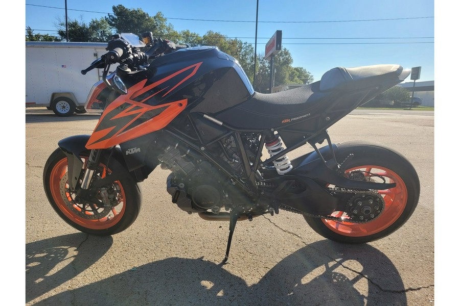 2019 KTM 1290 SUPER DUKE R
