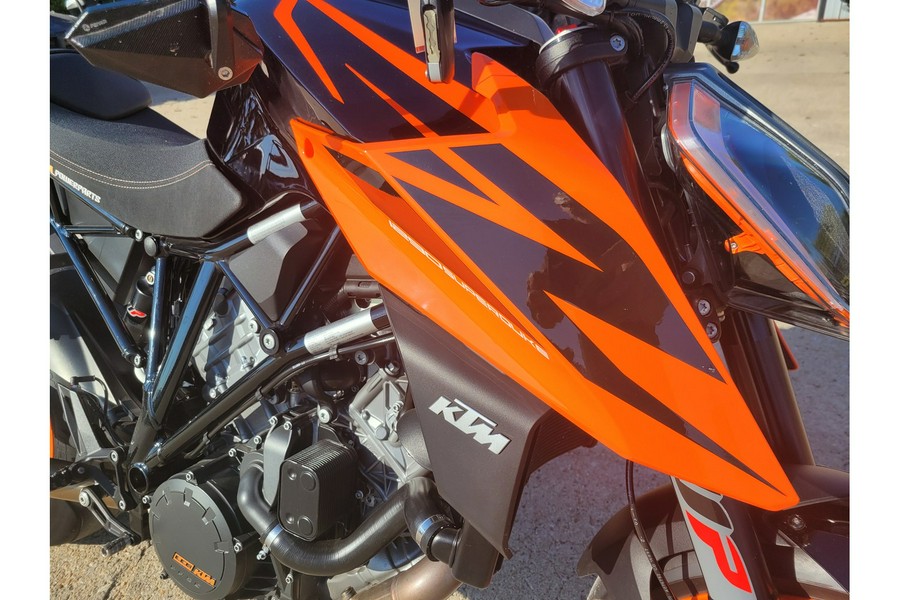 2019 KTM 1290 SUPER DUKE R