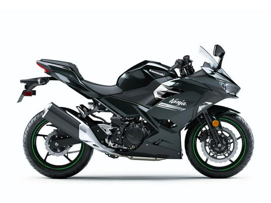2022 Kawasaki Ninja® 400 Metallic Carbon Gray/Metallic Flat Spark Black