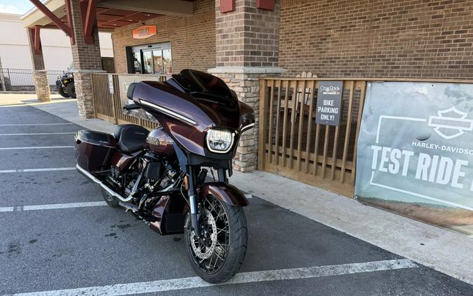 2024 Harley-Davidson CVO™ Street Glide® Copperhead